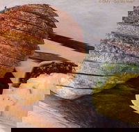 Yknot Bistro - Hotel Accommodation