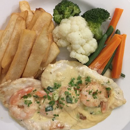 Henry's On Rouse - Hotel Accommodation 0