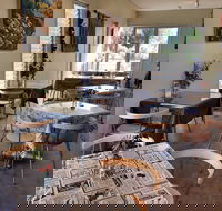 Ferguson Falls Cafe - Hotel Accommodation