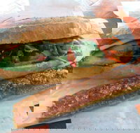 Wendy's Bakery - Hotel Accommodation