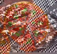 Crust - Surfers Paradise - Hotel Accommodation