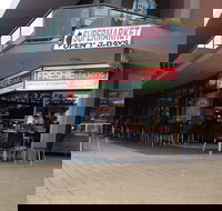 Freshie Chicken - Hotel Accommodation