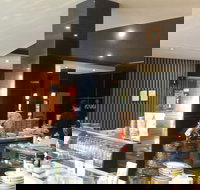 Kimono Sushi - Hotel Accommodation