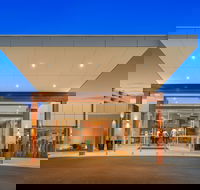 Port City Bowling Club - Hotel Accommodation