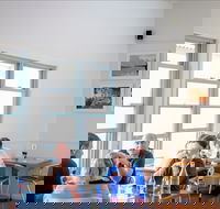 Zac's Place - Hotel Accommodation