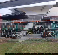 Caf Ponderosa - Hotel Accommodation