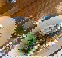 Chain of Fools - Hotel Accommodation