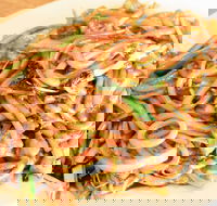 New Asian Delight - Hotel Accommodation