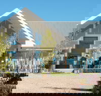 Artwine Cellar Door - Hotel Accommodation