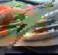 Bakery Boys - Hotel Accommodation