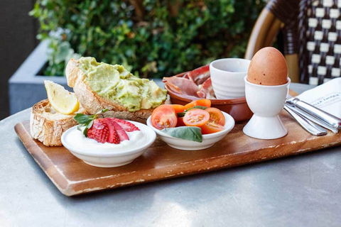 Societe - Hotel Accommodation 0