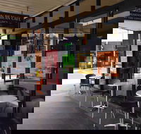 Gold'n Bean Cafe - Hotel Accommodation
