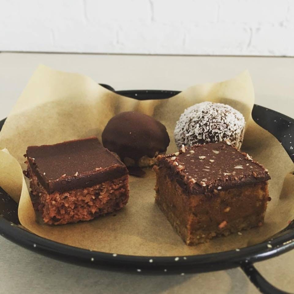 Burleigh Town QLD Hotel Accommodation