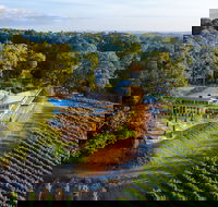 Pike and Joyce Wines - Hotel Accommodation