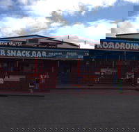 Dickson Dumpling House - Hotel Accommodation