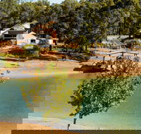 Drakesbrook Wines - Hotel Accommodation