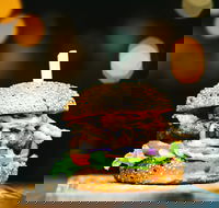 Ribs  Burgers Charlestown - Hotel Accommodation