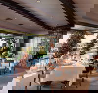 The Peak Restaurant at Spicers Peak Lodge - Hotel Accommodation