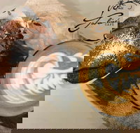 Jardine's Caf - Hotel Accommodation