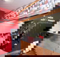 Noodle Box Arundel - Hotel Accommodation