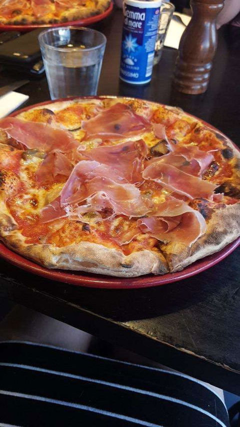 Quella Pizzeria - Hotel Accommodation 0