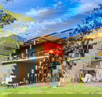 Lambert Estate Wines - Hotel Accommodation