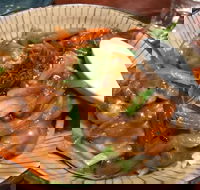 Greedy Grub - Hotel Accommodation