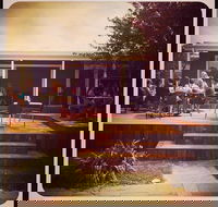 The Bridport Cafe - Hotel Accommodation