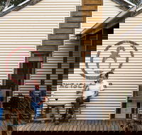 Islander Estate Vineyards - Hotel Accommodation