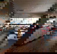 Lazy Janes Cafe - Hotel Accommodation