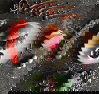 Contact Bar  Kitchen - Hotel Accommodation