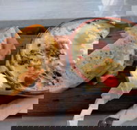 Urth Cafe and Bar - Hotel Accommodation