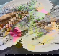 AJ's Cafe - Hotel Accommodation