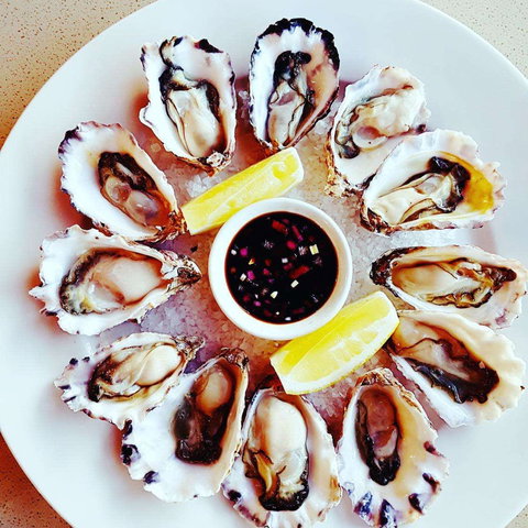 Shearwater Restaurant - Hotel Accommodation 0