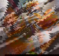 The Bended Elbow - Hotel Accommodation