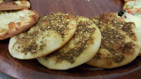 Golden Manoush - Hotel Accommodation 0