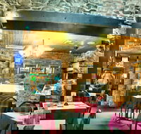 The Commercial Hotel - Hotel Accommodation