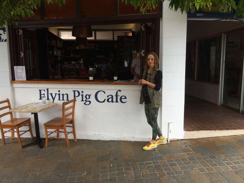 Flying Pig Cafe - Hotel Accommodation 0