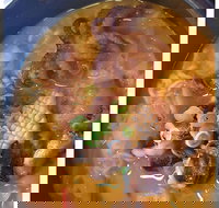 Moon Sushi - Hotel Accommodation