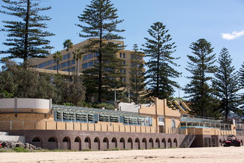 Northbeach Pavilion Pizza Restaurant, Bar And Kiosk - Hotel Accommodation 1