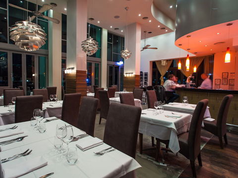 Artichoke Restaurant And Bar - Hotel Accommodation 1