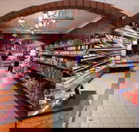 Knights Meats and Deli - Hotel Accommodation