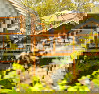 Lake Breeze Wines - Hotel Accommodation