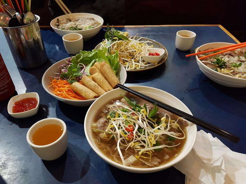 Madame Saigon - Hotel Accommodation 0