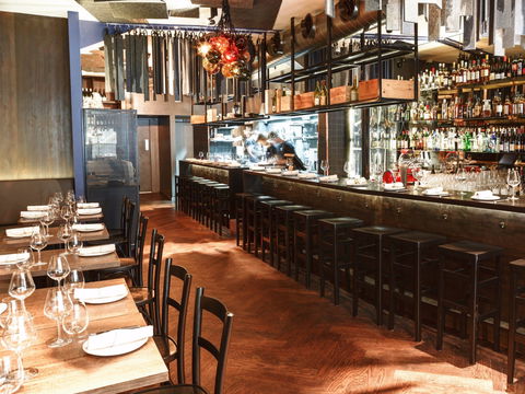 Monopole - Hotel Accommodation 1