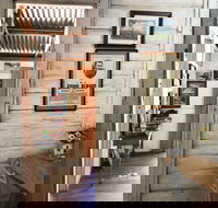 Herveys Range Heritage Tea Room - Hotel Accommodation