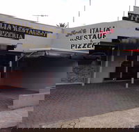 Joe's Italian Restaurant  Pizzeria - Hotel Accommodation