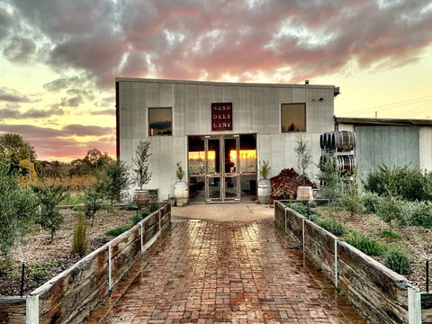 Nashdale Lane Wines Cellar Door - Hotel Accommodation 1