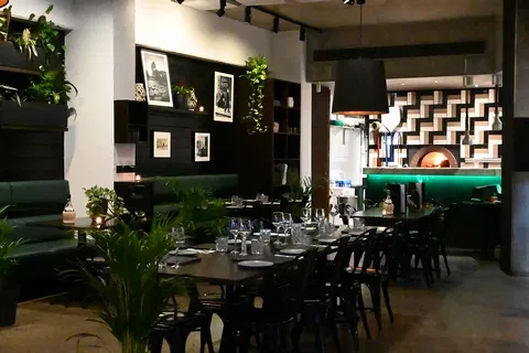 Crento Italian Restaurant - Hotel Accommodation 0
