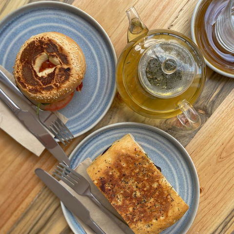 Tide Espresso Bar  - Hotel Accommodation 1